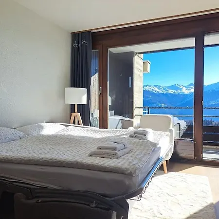 Apartment Ace Location With Pool & Sauna *