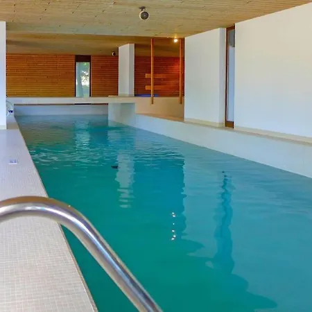 Apartment Ace Location With Pool & Sauna