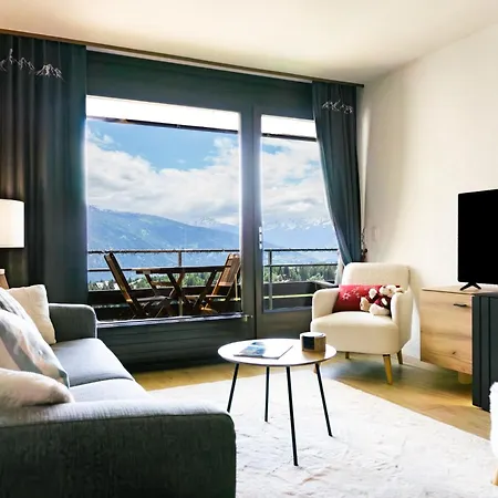 Ace Location With Pool & Sauna