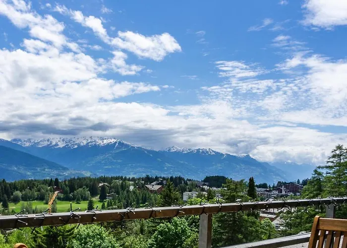 Ace Location With Pool & Sauna Apartment *