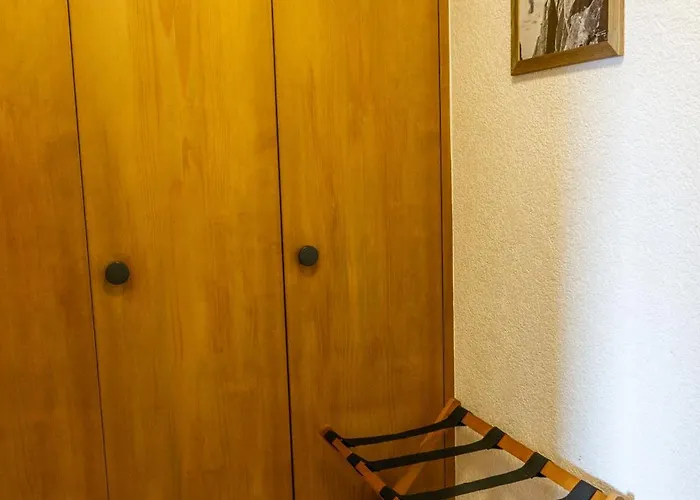 Ace Location With Pool & Sauna Apartment