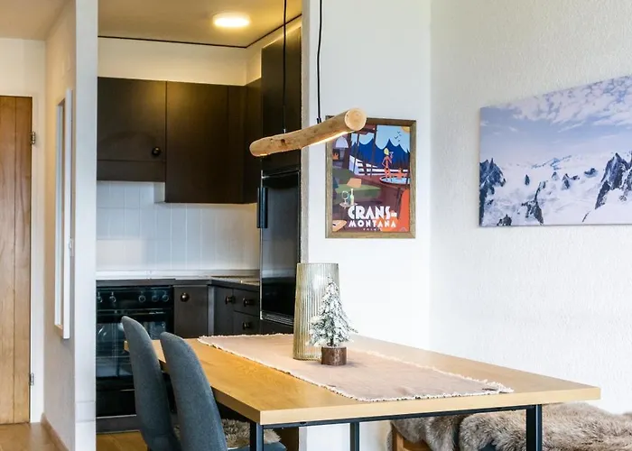 Ace Location With Pool & Sauna Apartment