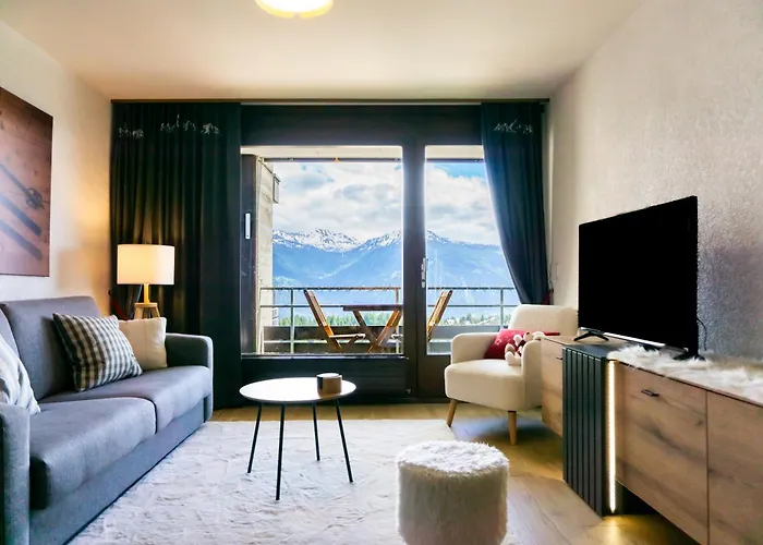 Ace Location With Pool & Sauna *