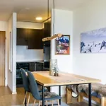 Ace Location With Pool & Sauna Appartement